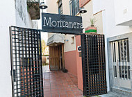 Asador Montanera outside