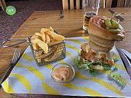 The Yew Tree Inn food