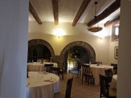 Palazzo Dei Poeti food