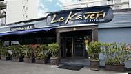 Le Kavéri Haute Gastronomie outside