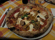 Pizza E Sfizi food