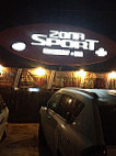 Zona Sport outside