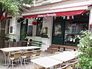 Osteria Fiorello inside