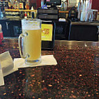 Red Robin Gourmet Burgers And Brews food