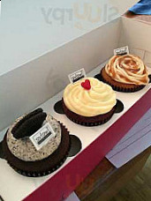 Twelve Cupcakes