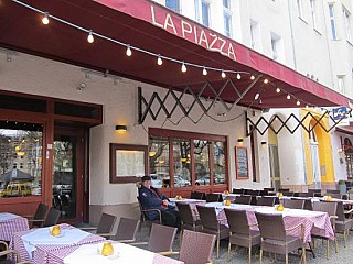 La Piazza