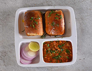 Purana Pandit Pav Bhaji