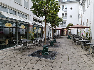 Kleines Cafe