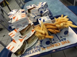 White Castle Metuchen