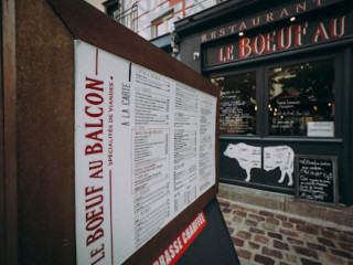 Le boeuf au balcon