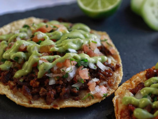 Tacos Los Desvelados