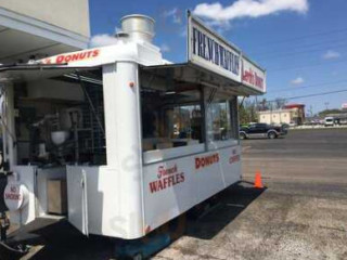 Lerch's Donuts