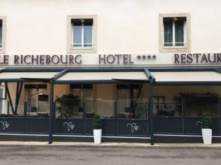 Le Richebourg