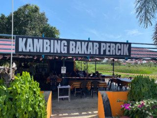 Kambing Bakar Percik