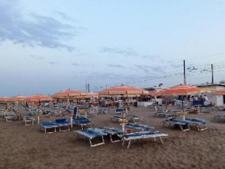 La Meta Beach