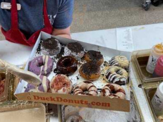 Duck Donuts