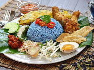 Znz Nasi Kerabu Madu