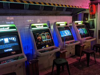 1989 Kitchen & Arcade