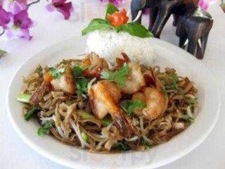 Chokchai Thai Food