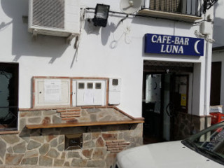 Cafe Luna