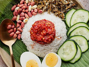 Nasi Lemak Kukus Tok Alif