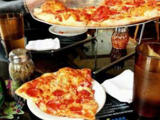 Rosco's Pizza