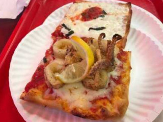 Tony's Pizzeria Of Nassau Ave