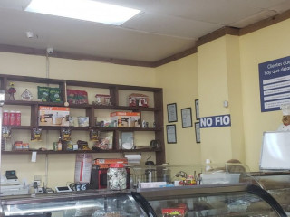 Las Delicias Bakery