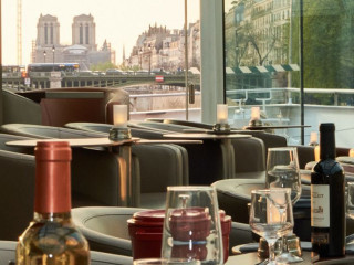 Bateaux Paris En Scene Diner-croisieres