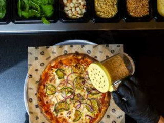 Folkz Pizzas Saladas