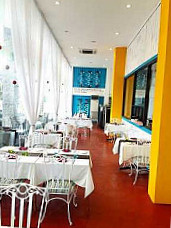 L'artisan French Mediterranean Cuisine