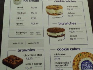 Insomnia Cookies