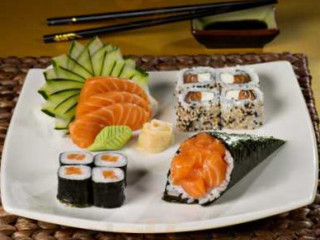 Sushiaki Japanese Food