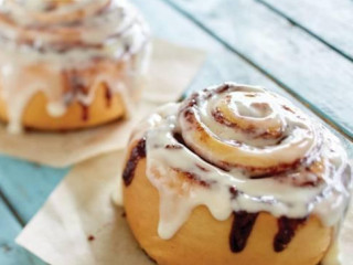 Cinnabon