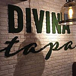 Divina Tapa