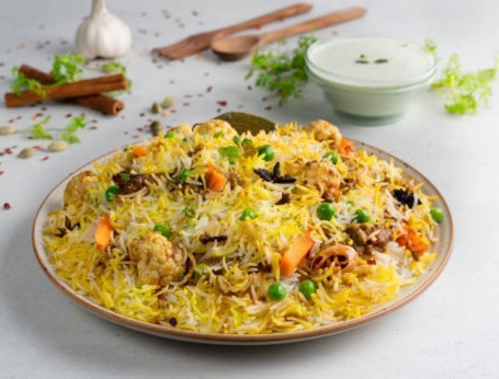 Hyderabadi Dum Veg Biryani (Dla 1 Osoby)