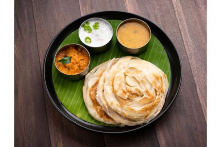 Parotta Kurma (2 Nos)