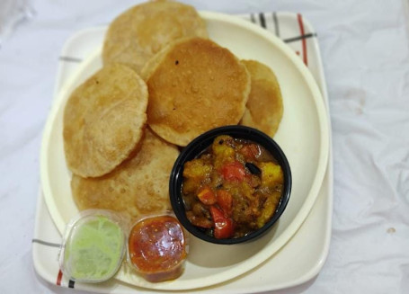 Aloo Sabji Puri