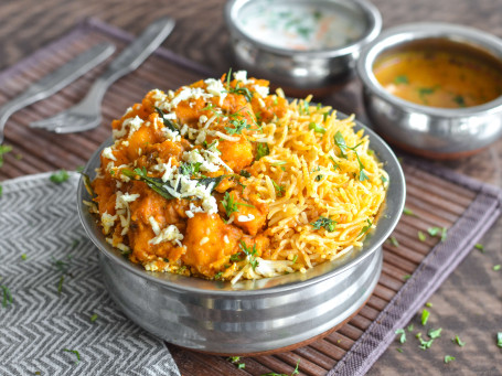 Paneer Biryani [400G, 6 Pcs]