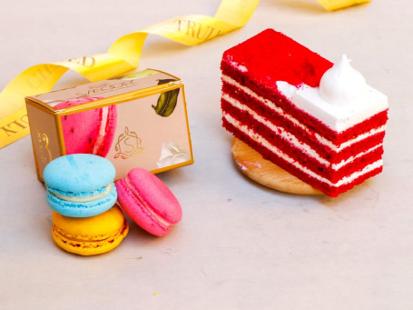 Red Velvet Naked Slice Macaron Box Of 3Pc