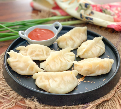 Veg Momo Na Parze (6 Szt.)