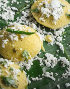 Special Dhokla (2 Pcs)