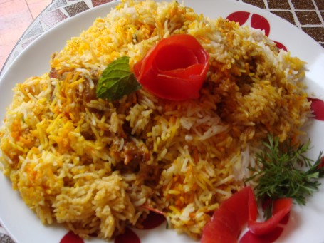 Specjalne Kurczak Biryani