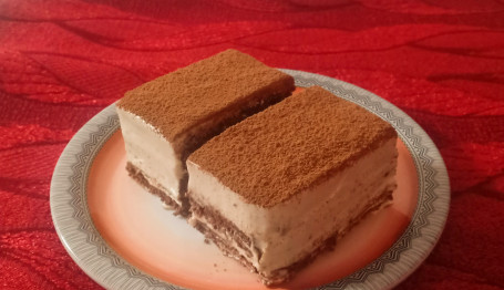 Tiramisu Cake (2 Pieces)