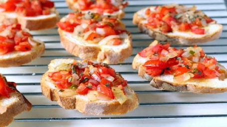 Klasyczna Bruschetta