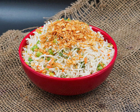 Veg Burnt Garlic Fried Rice [Serves 2]