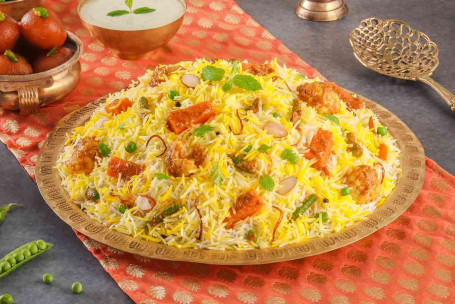 Subz E Biryani <Nieprzetłumaczalne>[Veg Dum Biryani 4 Porcje]