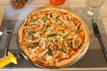 Crispy Cajun Pollo Pizza