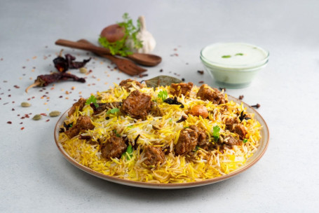 Hyderabadi Dum Baranina Biryani (Bez Kości) (1 Porcja)