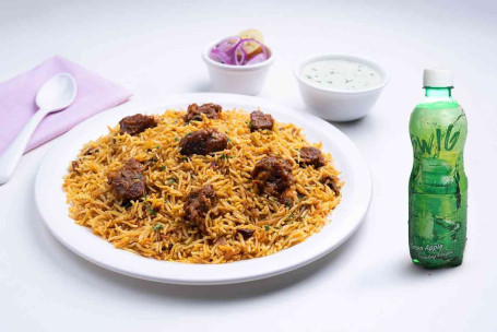 Mieszanka Drinków Hyderabadi Mutton Dum Biryani